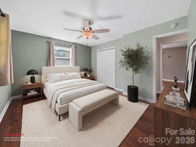 2626 Fairgreen Drive, Gastonia, NC 28056