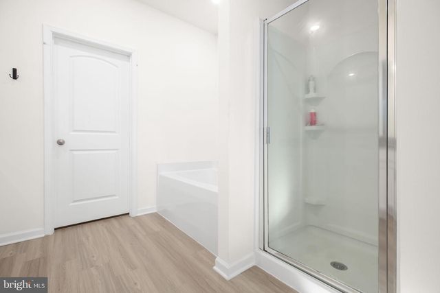 17033 ROLLINS RD, Bowling Green, VA 22427