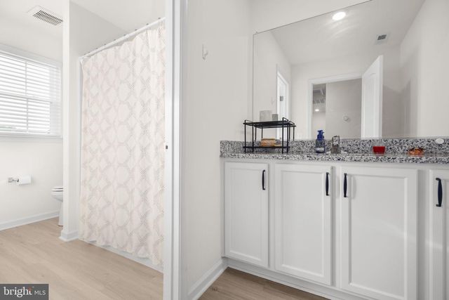 17033 ROLLINS RD, Bowling Green, VA 22427