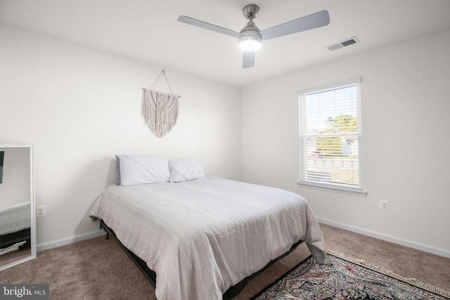 17033 ROLLINS RD, Bowling Green, VA 22427