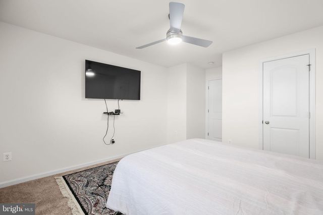 17033 ROLLINS RD, Bowling Green, VA 22427