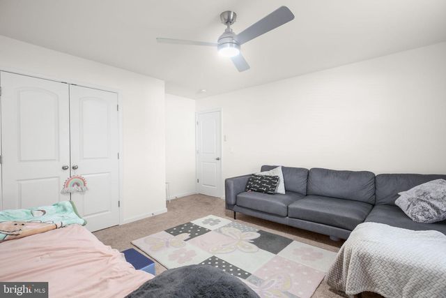 17033 ROLLINS RD, Bowling Green, VA 22427