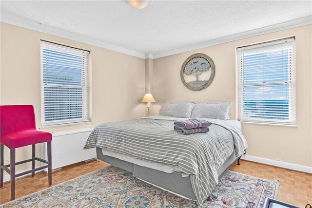 300 Peachtree NE Street 23N, Atlanta, GA 30308