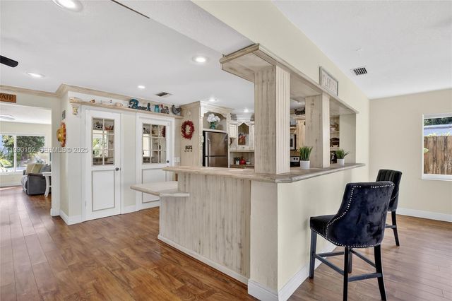 3373 NW 64th St, Fort Lauderdale, FL 33309