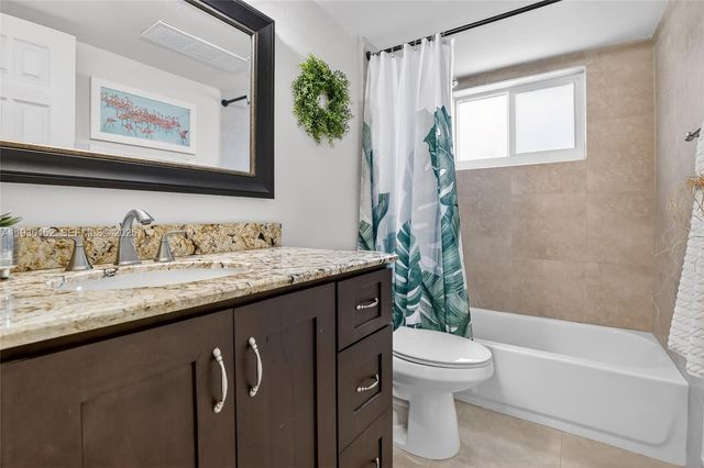 3373 NW 64th St, Fort Lauderdale, FL 33309