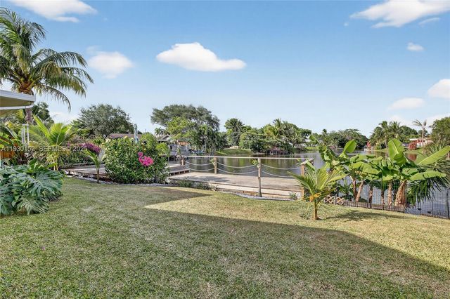 3373 NW 64th St, Fort Lauderdale, FL 33309