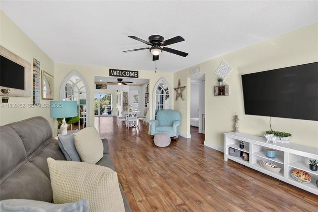 3373 NW 64th St, Fort Lauderdale, FL 33309