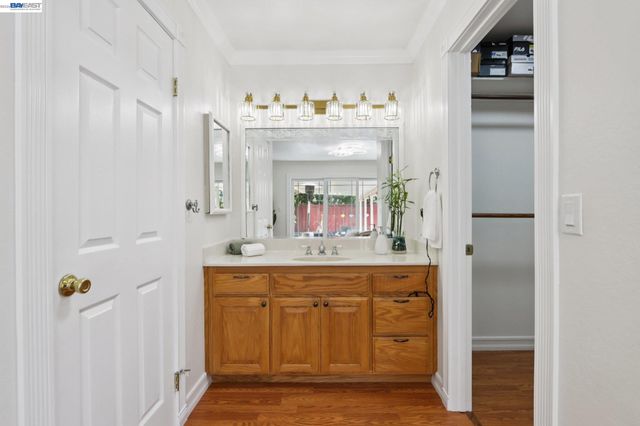 42447 Paseo Padre Pkwy, Fremont, CA 94539