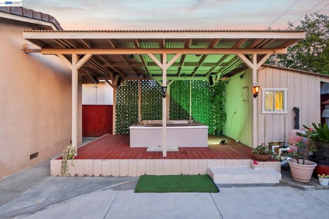 42447 Paseo Padre Pkwy, Fremont, CA 94539