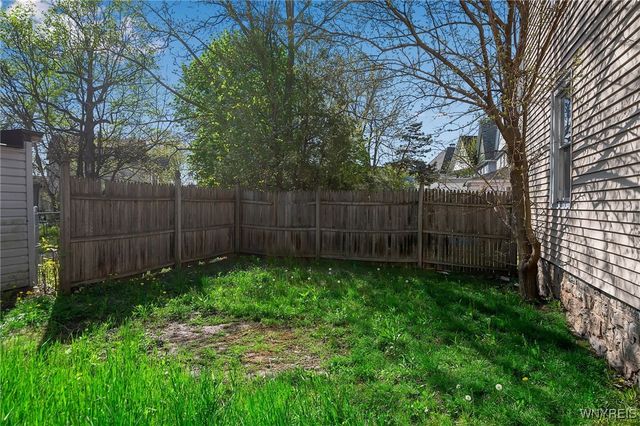 195 Riverside Avenue, Buffalo, NY 14207