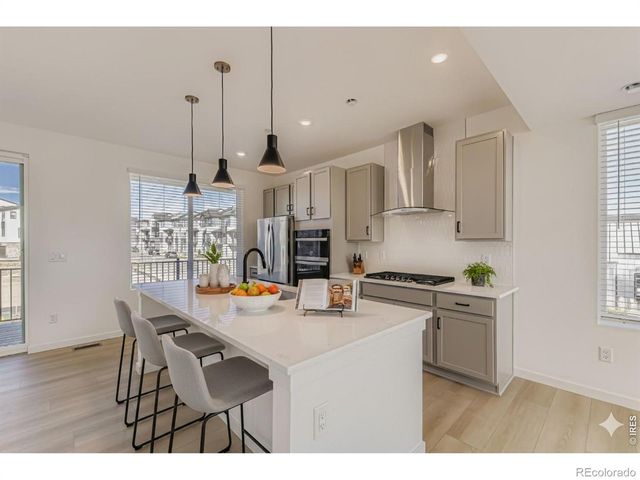 16598 Peak Street, Broomfield, CO 80023