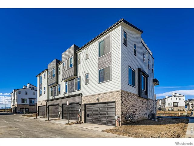 16598 Peak Street, Broomfield, CO 80023