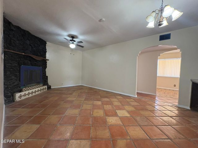 10309 SHOSHONE Street, El Paso, TX 79924