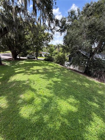 2203 E WASHINGTON STREET, Orlando, FL 32803
