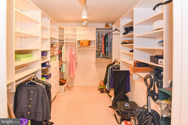 10 VALLEY GATE WAY, Pikesville, MD 21208