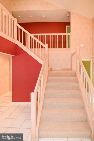 10 VALLEY GATE WAY, Pikesville, MD 21208