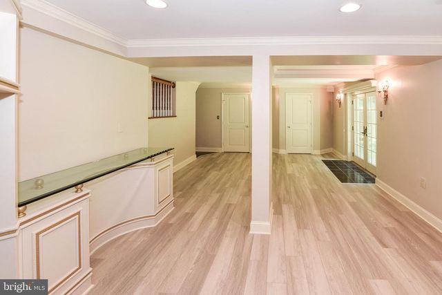 10 VALLEY GATE WAY, Pikesville, MD 21208
