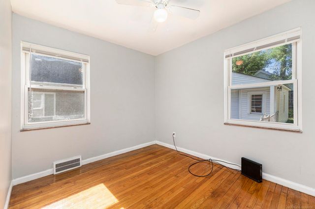 39 Osceola Drive, Pontiac, MI 48341