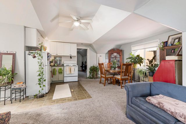 39 Osceola Drive, Pontiac, MI 48341