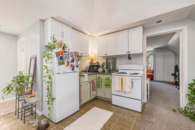 39 Osceola Drive, Pontiac, MI 48341