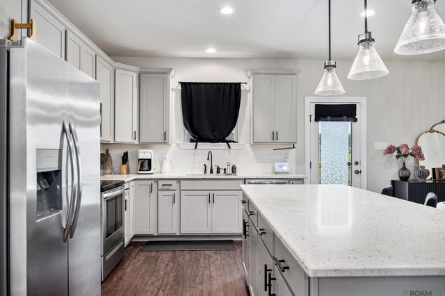 11644 Juban Parc Ave, Denham Springs, LA 70726