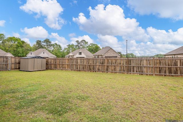 11644 Juban Parc Ave, Denham Springs, LA 70726