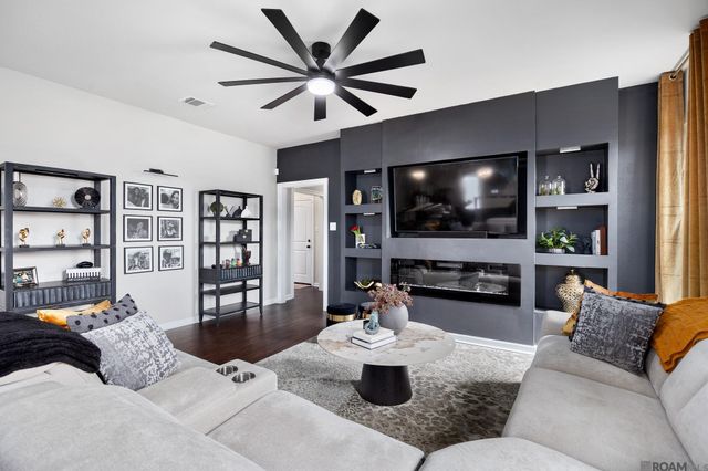 11644 Juban Parc Ave, Denham Springs, LA 70726