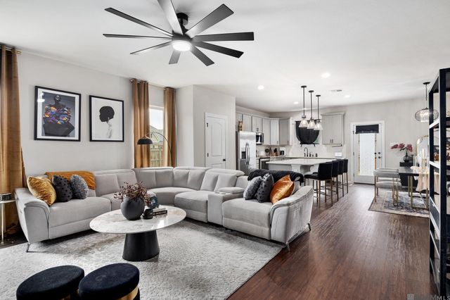 11644 Juban Parc Ave, Denham Springs, LA 70726