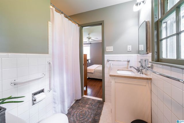 1228 VISTA LANE, Vestavia Hills, AL 35216
