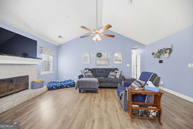 10 Stoneview Circle, Covington, GA 30016