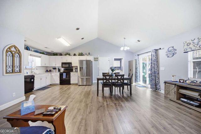 10 Stoneview Circle, Covington, GA 30016