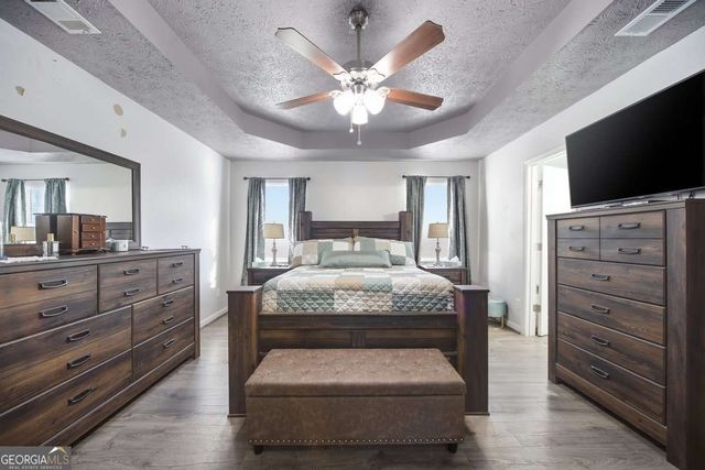 10 Stoneview Circle, Covington, GA 30016