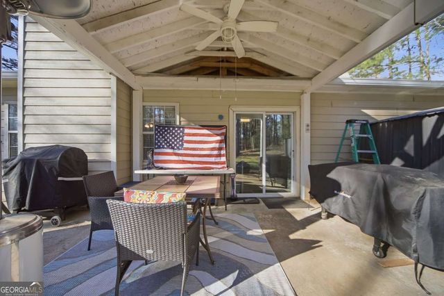 10 Stoneview Circle, Covington, GA 30016