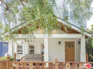 825 Superba Avenue, Venice, CA 90291