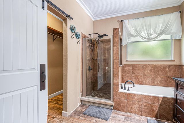 607 County Cork LN, Leander, TX 78641