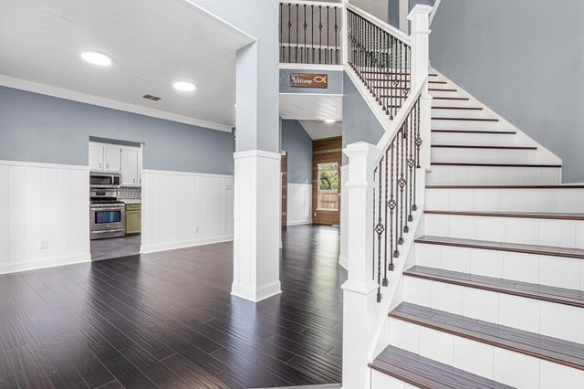 607 County Cork LN, Leander, TX 78641