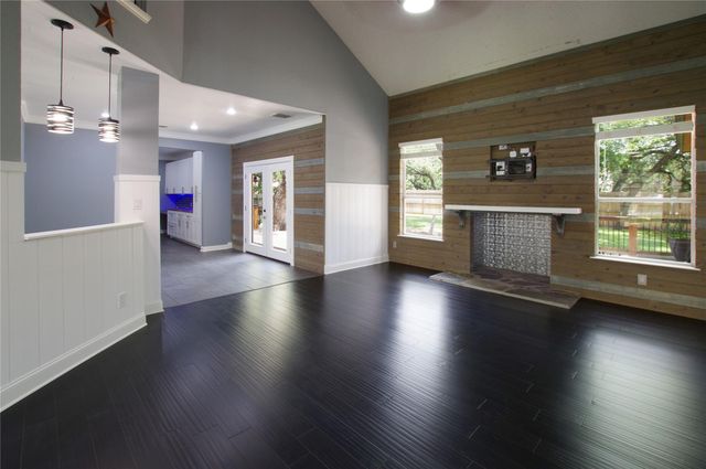 607 County Cork LN, Leander, TX 78641