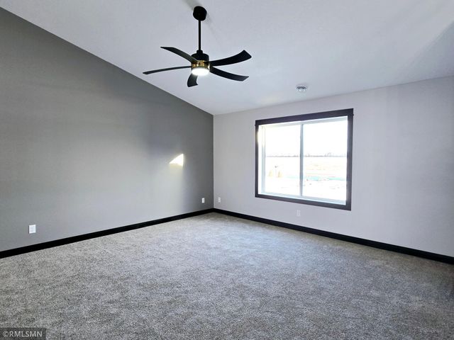 912 Katelyn Circle NE, Montgomery, MN 56069