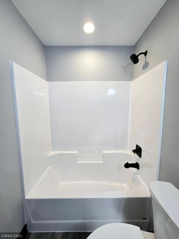 912 Katelyn Circle NE, Montgomery, MN 56069