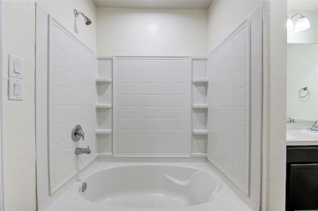 15467 Arce Rojo Street, Channelview, TX 77530