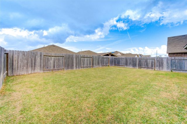 15467 Arce Rojo Street, Channelview, TX 77530