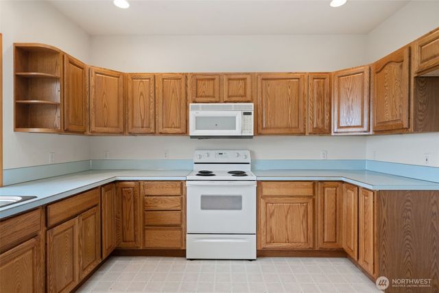 753 Old Logging Road, Sequim, WA 98382