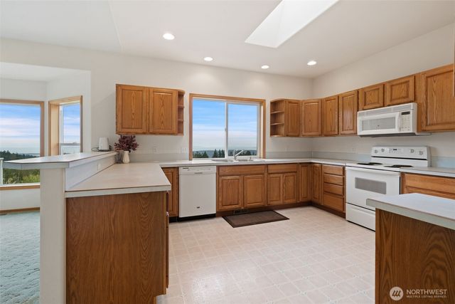 753 Old Logging Road, Sequim, WA 98382