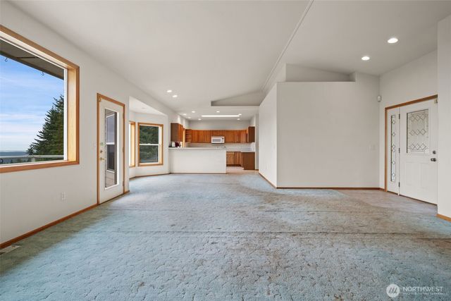 753 Old Logging Road, Sequim, WA 98382