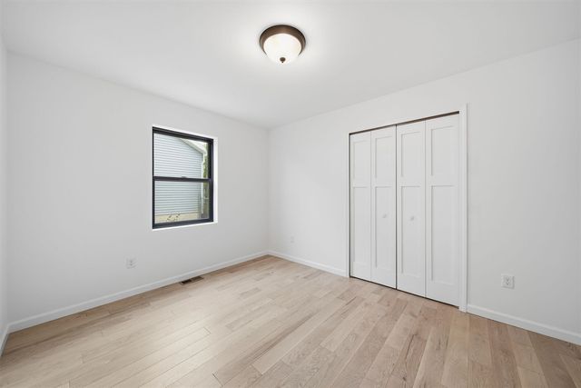 237 Ambler Drive, Brooklyn, MI 49230