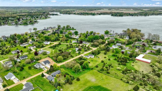 237 Ambler Drive, Brooklyn, MI 49230