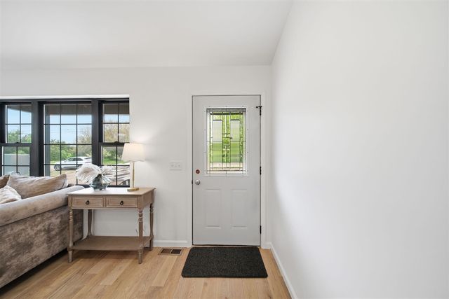 237 Ambler Drive, Brooklyn, MI 49230