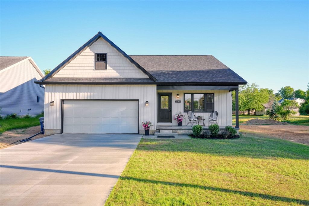 237 Ambler Drive, Brooklyn, MI 49230
