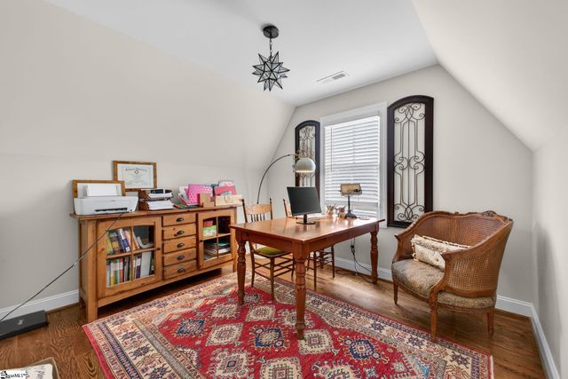 2062 Knighton Chapel Road, Fountain Inn, SC 29644