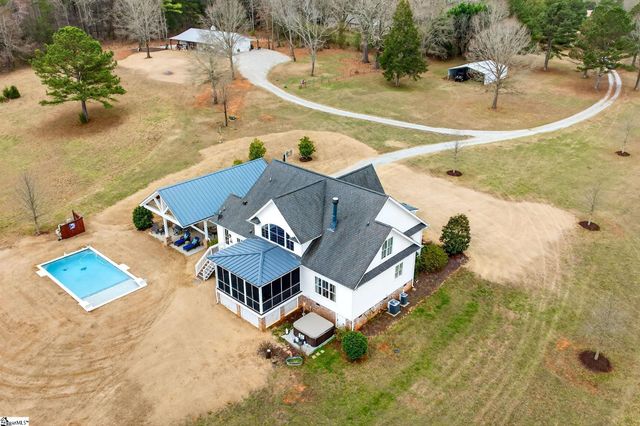 2062 Knighton Chapel Road, Fountain Inn, SC 29644